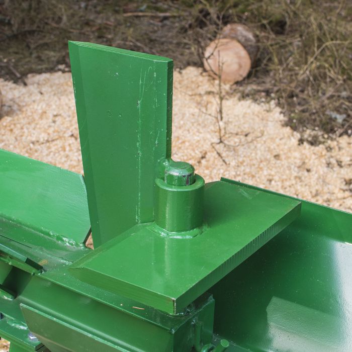 Vedklyv, traktordriven 7 ton, 70 cm