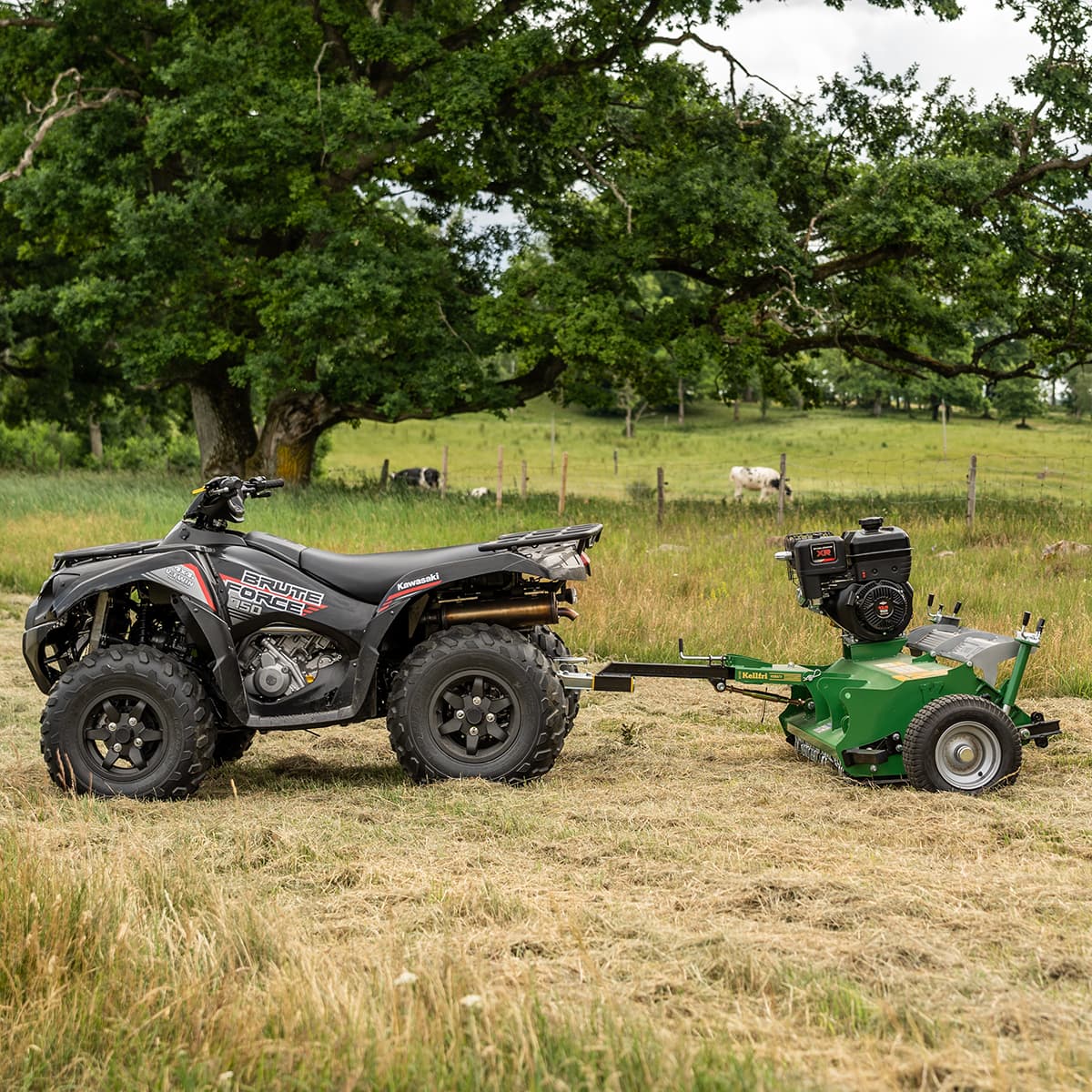 Slaghack ATV med lucka, 1,2 m, Briggs and Stratton 13,5 hk