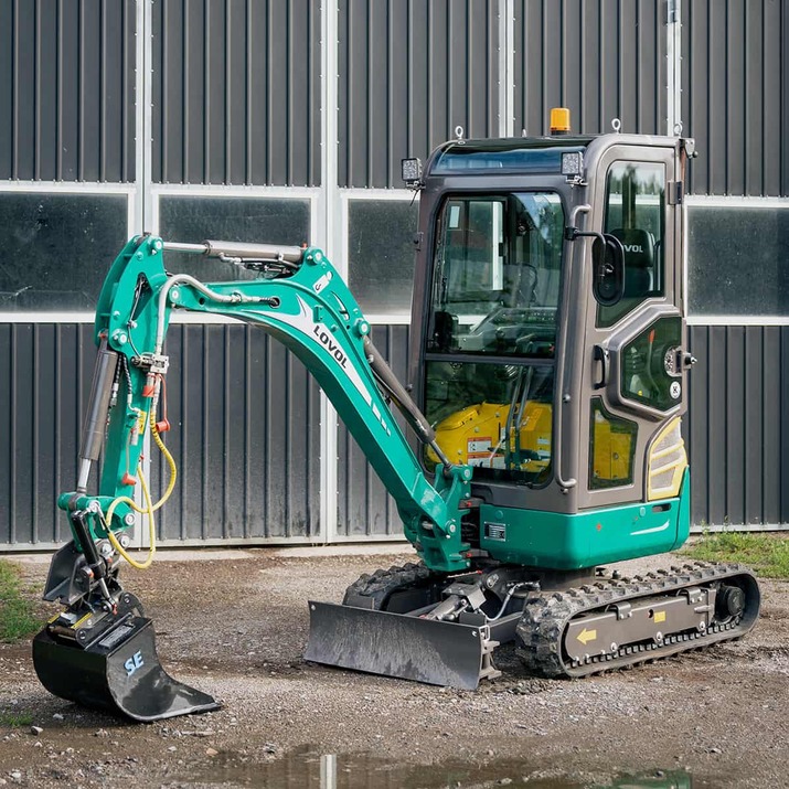 Lovol minigrävare 1,8 ton med hytt