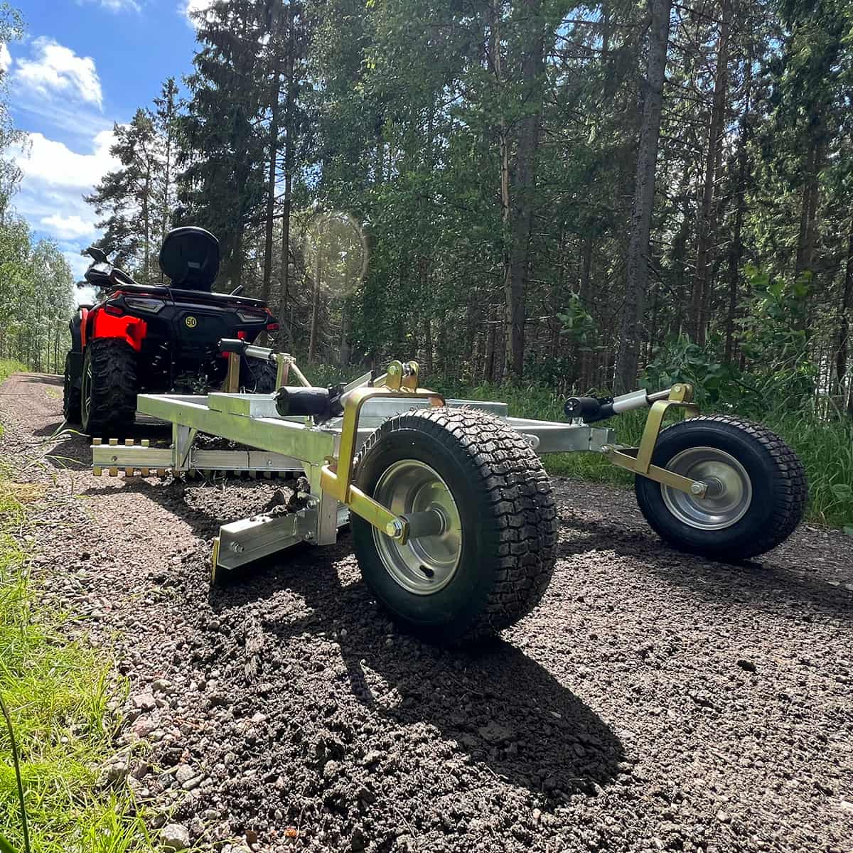 Vägsladd ATV 3-skärig med elektrisk höj- och sänkbarfunktion