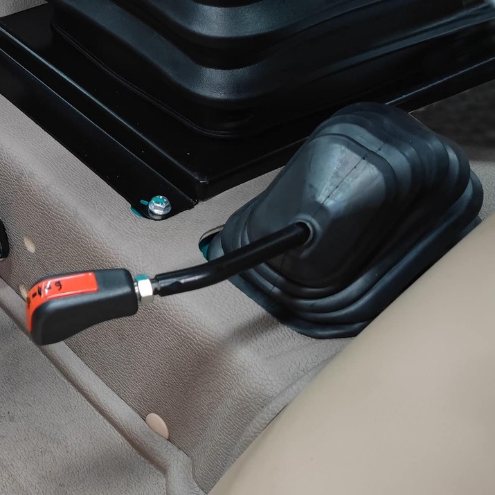 Traktor Lovol 110 hk 4wd med frontlastare