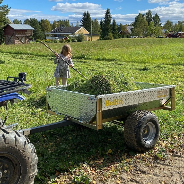 Tippvagn ATV 500 kg med galvad durkplåt