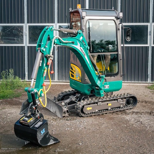 Lovol minigrävare 1,8 ton med hytt, snabbfäste S30/180