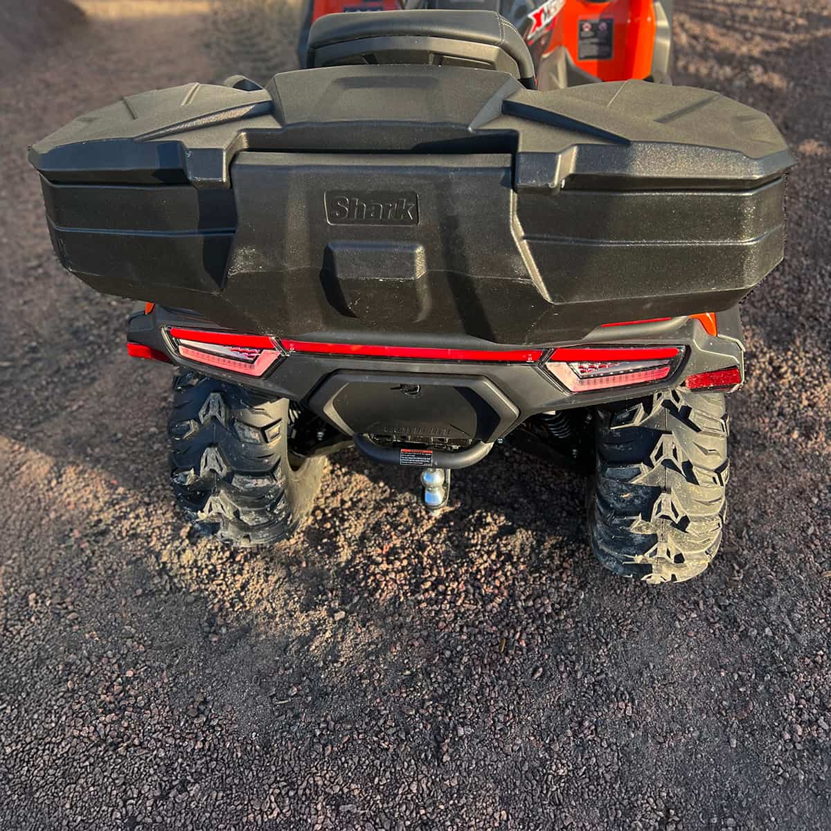 Packbox till ATV, bak inkl snabbfäste