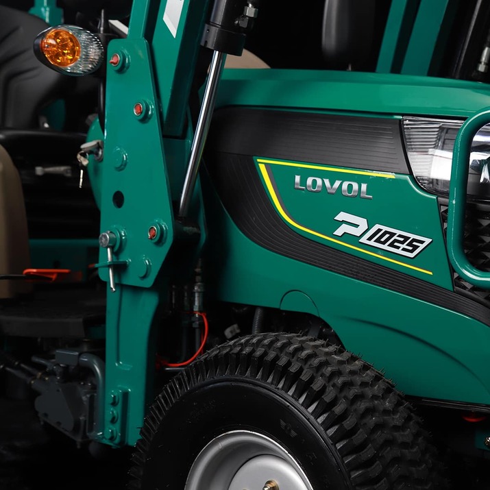 Kompakttraktor Lovol 25 hk, utan hytt