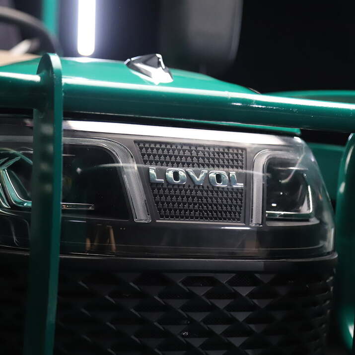 Kompakttraktor Lovol 25 hk, utan hytt