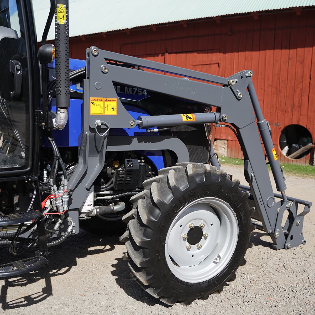 Traktor Lovol 75 hk 4WD med frontlastare, Stage V