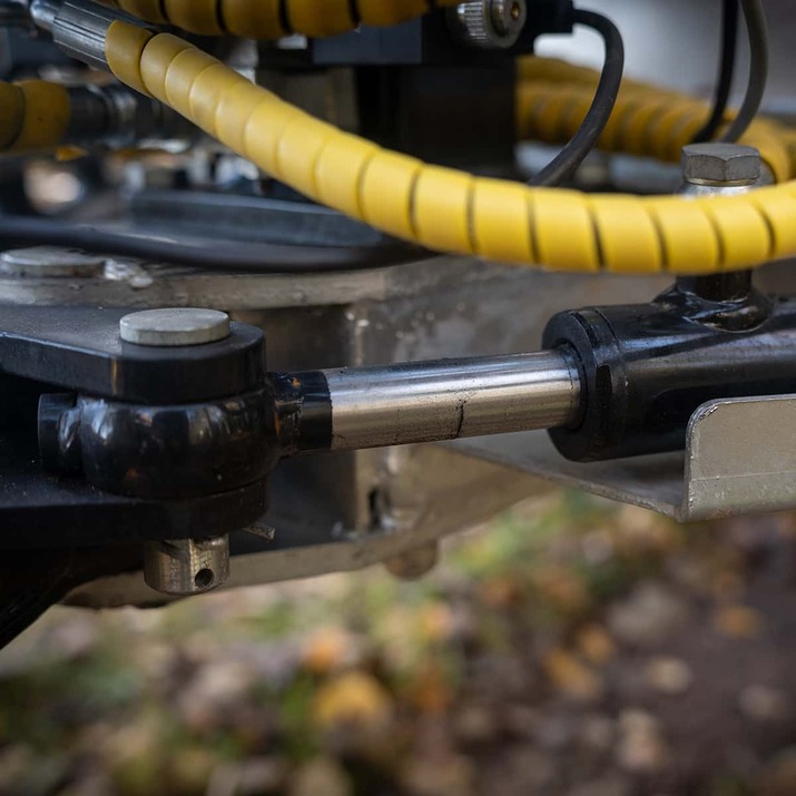 Skogsvagn ATV 3 ton, med kran 4,2 m