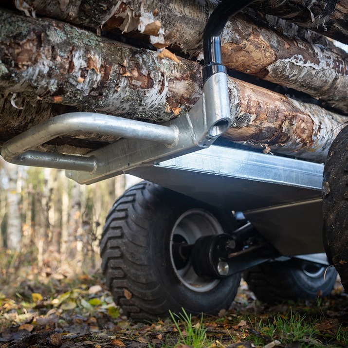 Skogsvagn ATV 3 ton, med kran 4,2 m