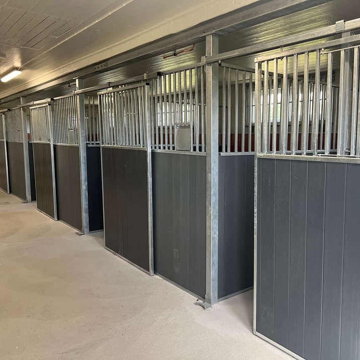 Mellanvägg 3,5 m, inkl plastplank, SWE