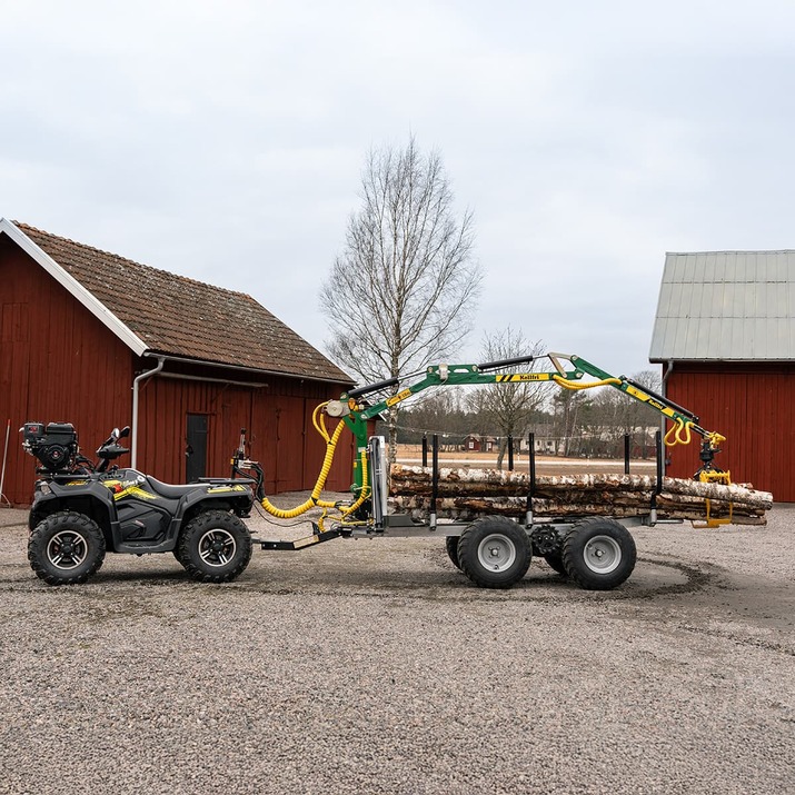 Skogsvagn ATV 3 ton, med kran 4,2 m