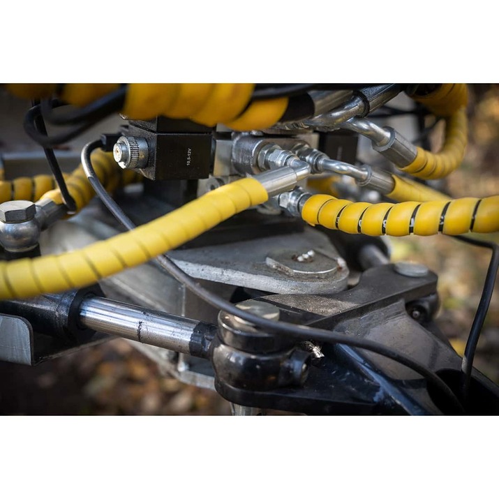 Skogsvagn ATV 3 ton, med kran 4,2 m