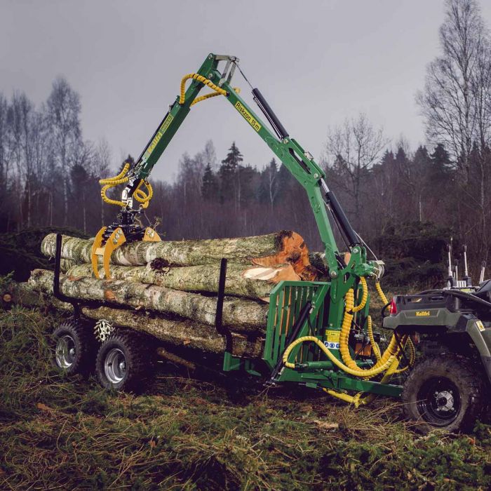 Skogsvagn 2 ton med kran 4,2 m, inkl drivning