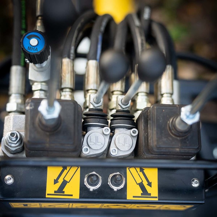 Skogsvagn ATV 3 ton, med kran 4,2 m