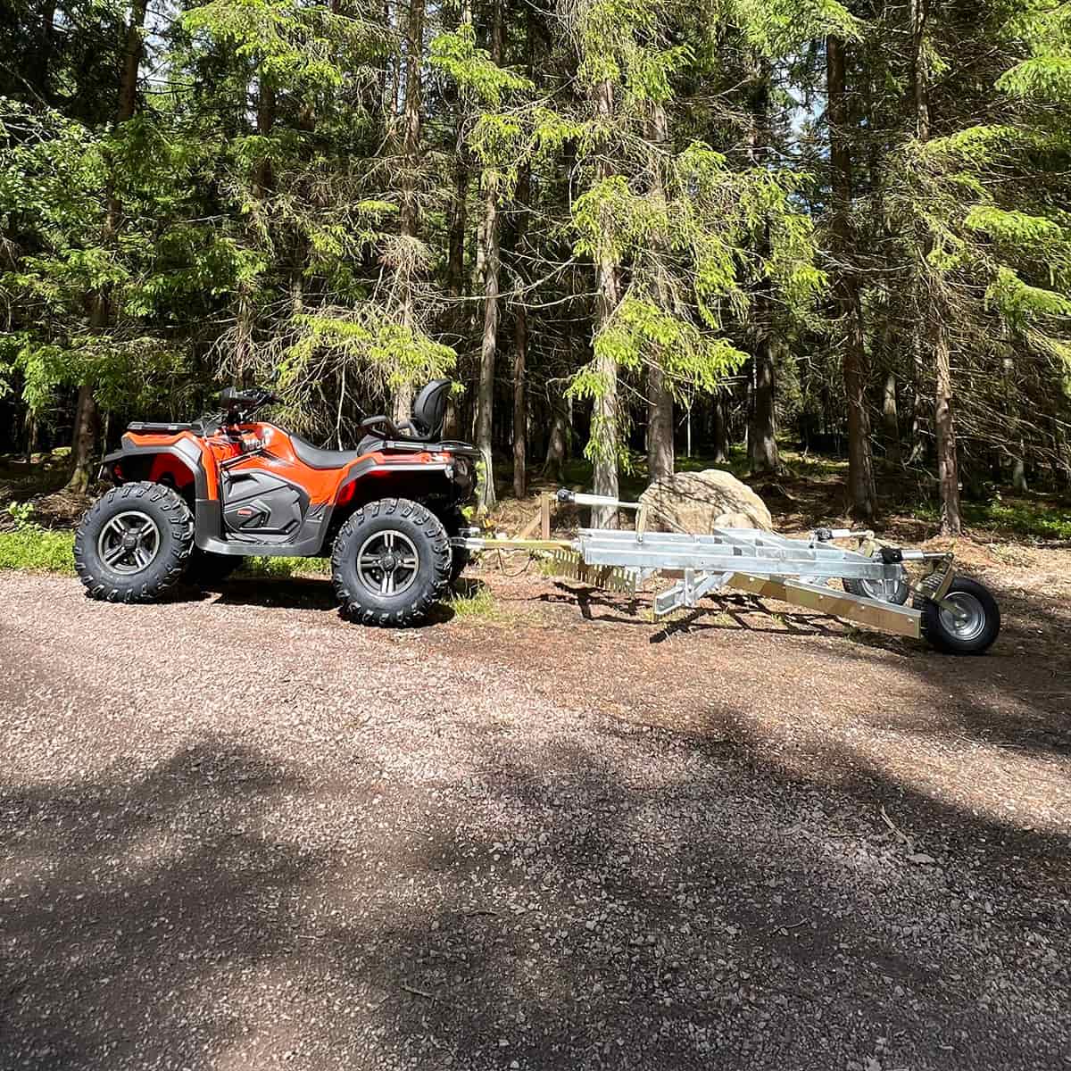 Vägsladd ATV 3-skärig med elektrisk höj- och sänkbarfunktion
