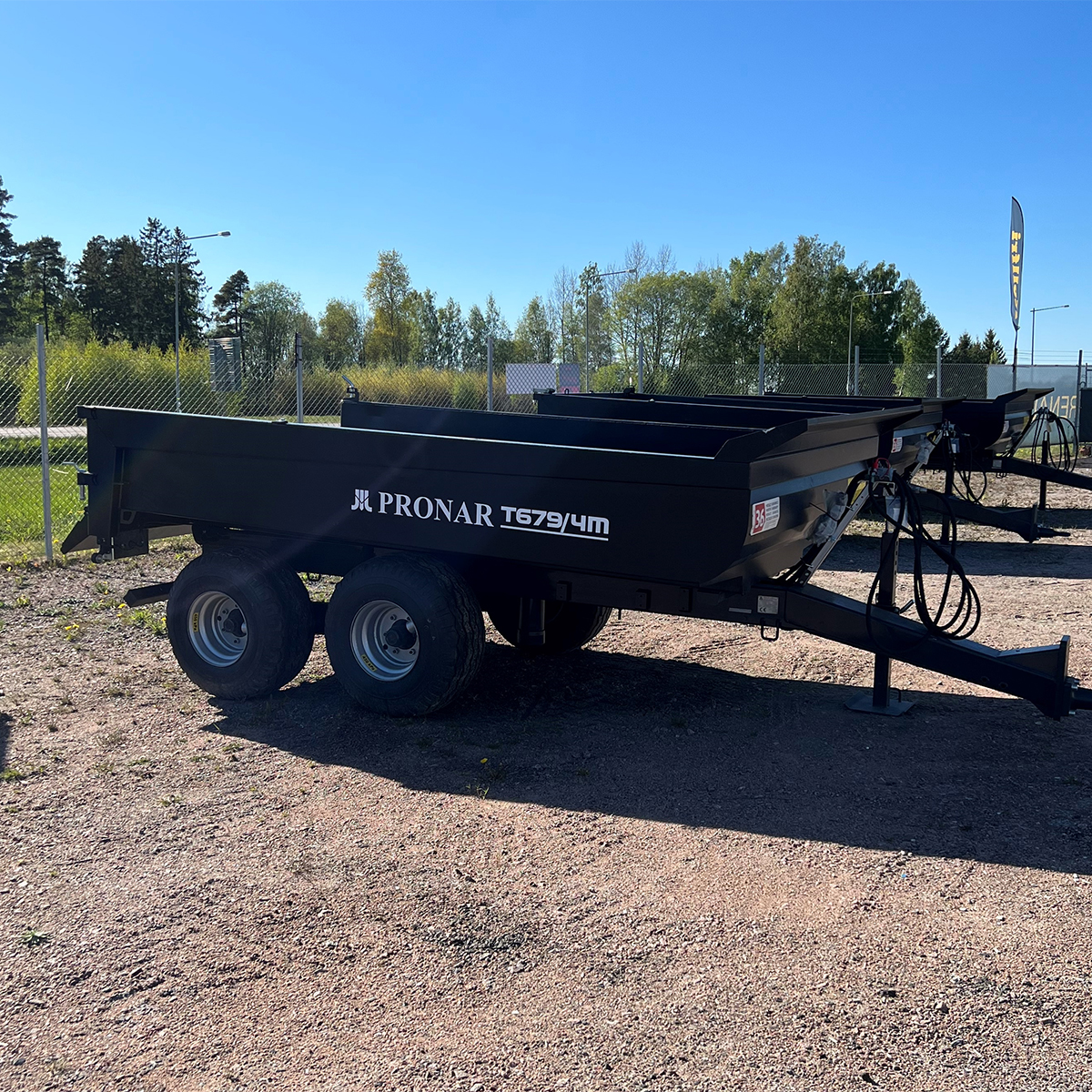 Pronar Dumpervagn 10,8 ton med spridarläm