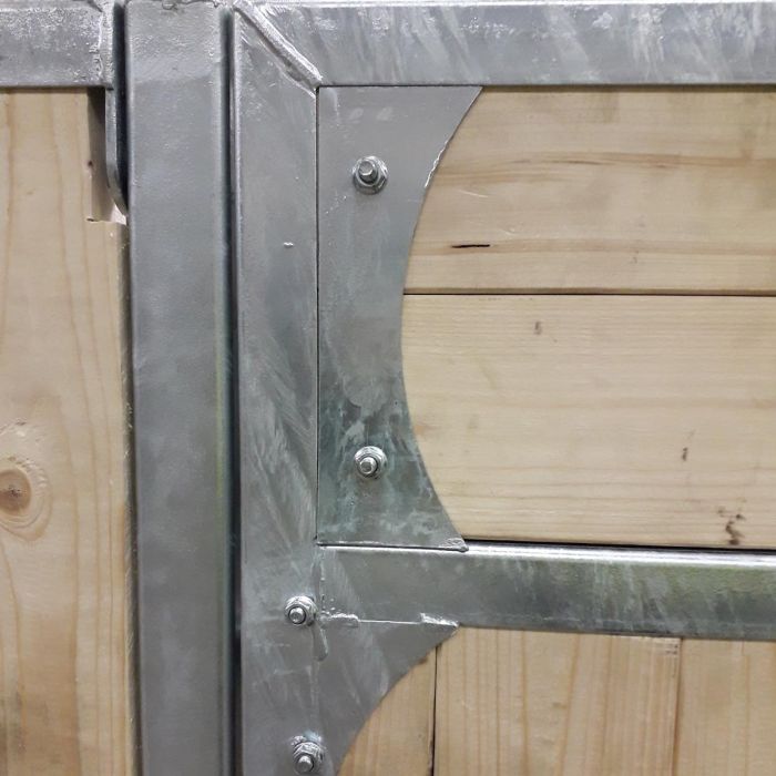 Hästbox Front Exklusiv 3,5 m inkl granplank, SWE