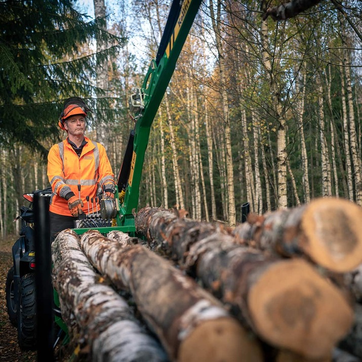 Skogsvagn ATV FT36-2T