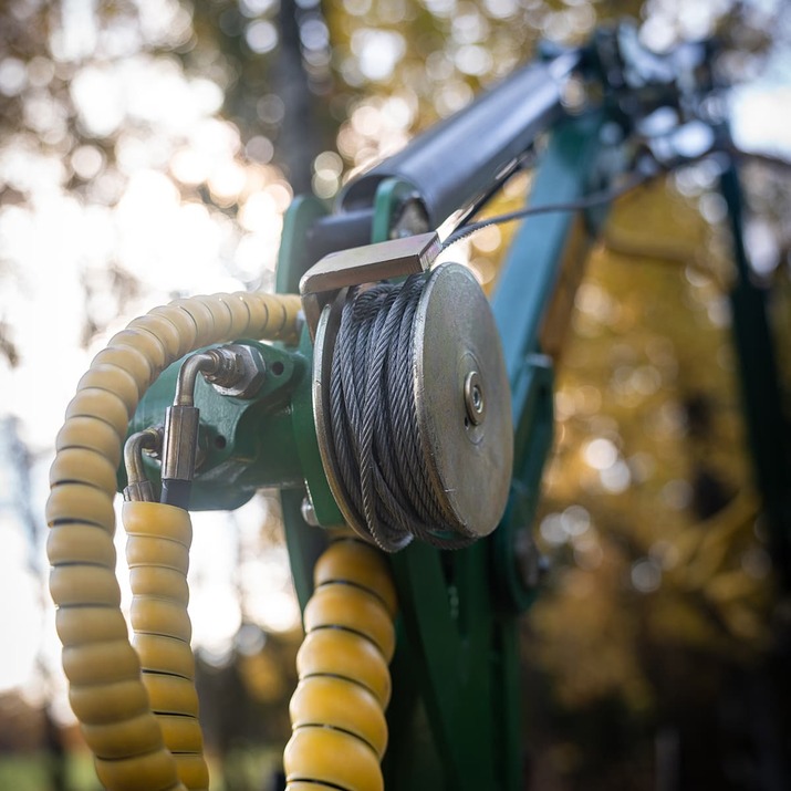 Skogsvagn ATV 3 ton, med kran 4,2 m