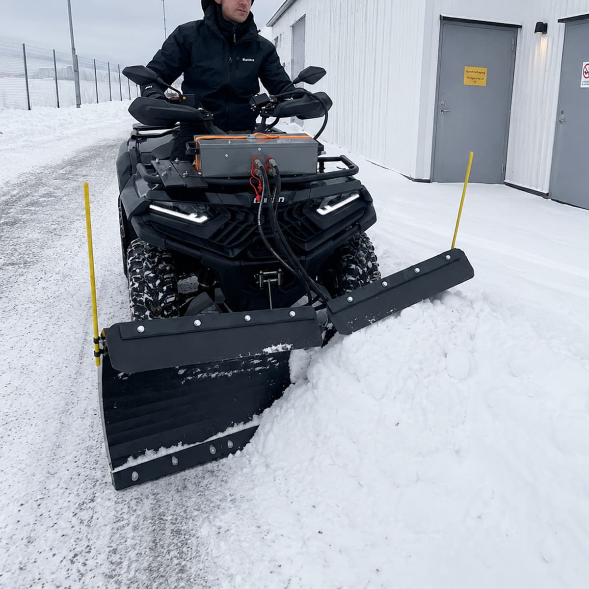 Vikplog ATV 150 cm med hydraulaggregat och cylinder
