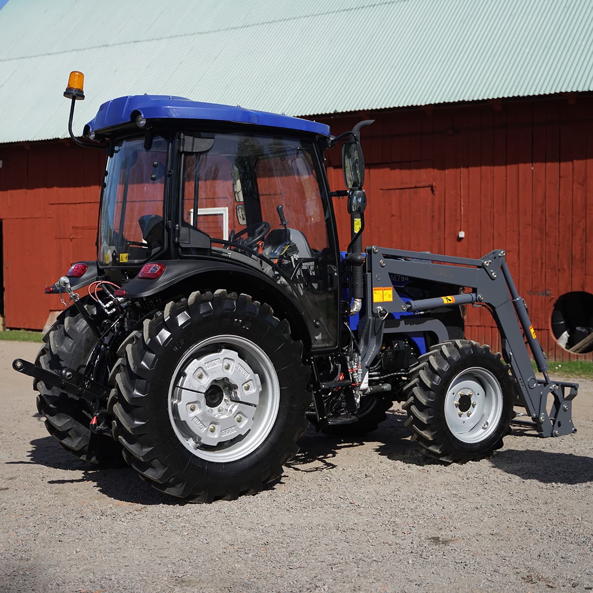 Traktor Lovol 75 hk 4WD med frontlastare, Stage V