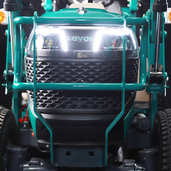 Kompakttraktor Lovol 25 hk med frontlastare, utan hytt
