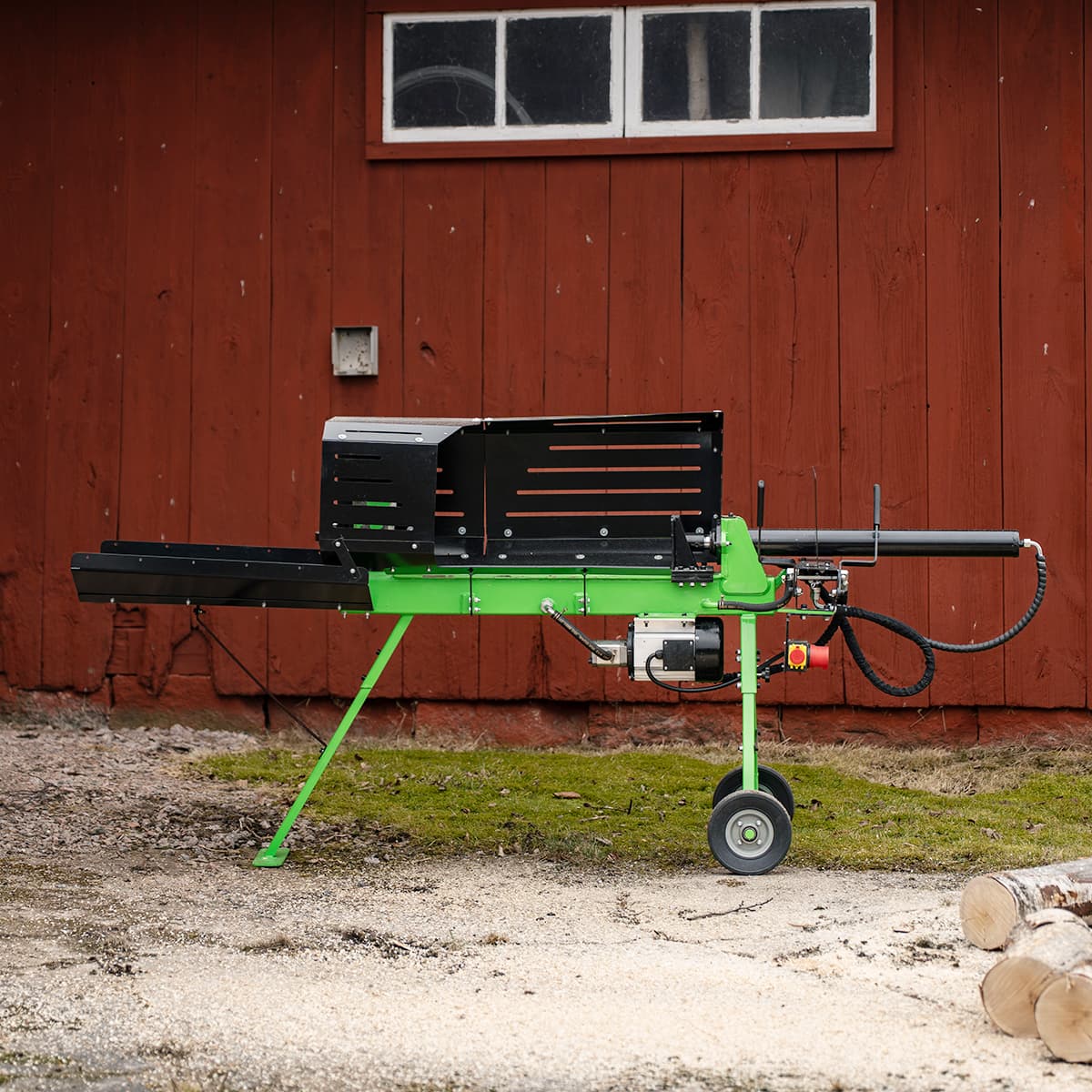 Vedklyv, eldriven, 7 ton, 70 CM