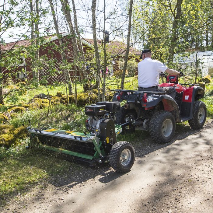 Slaghack ATV med lucka, 1,5 m, Briggs and Stratton 13,5 hk